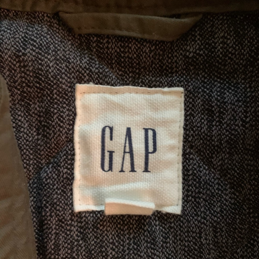 Vest - Picture 3 of 3